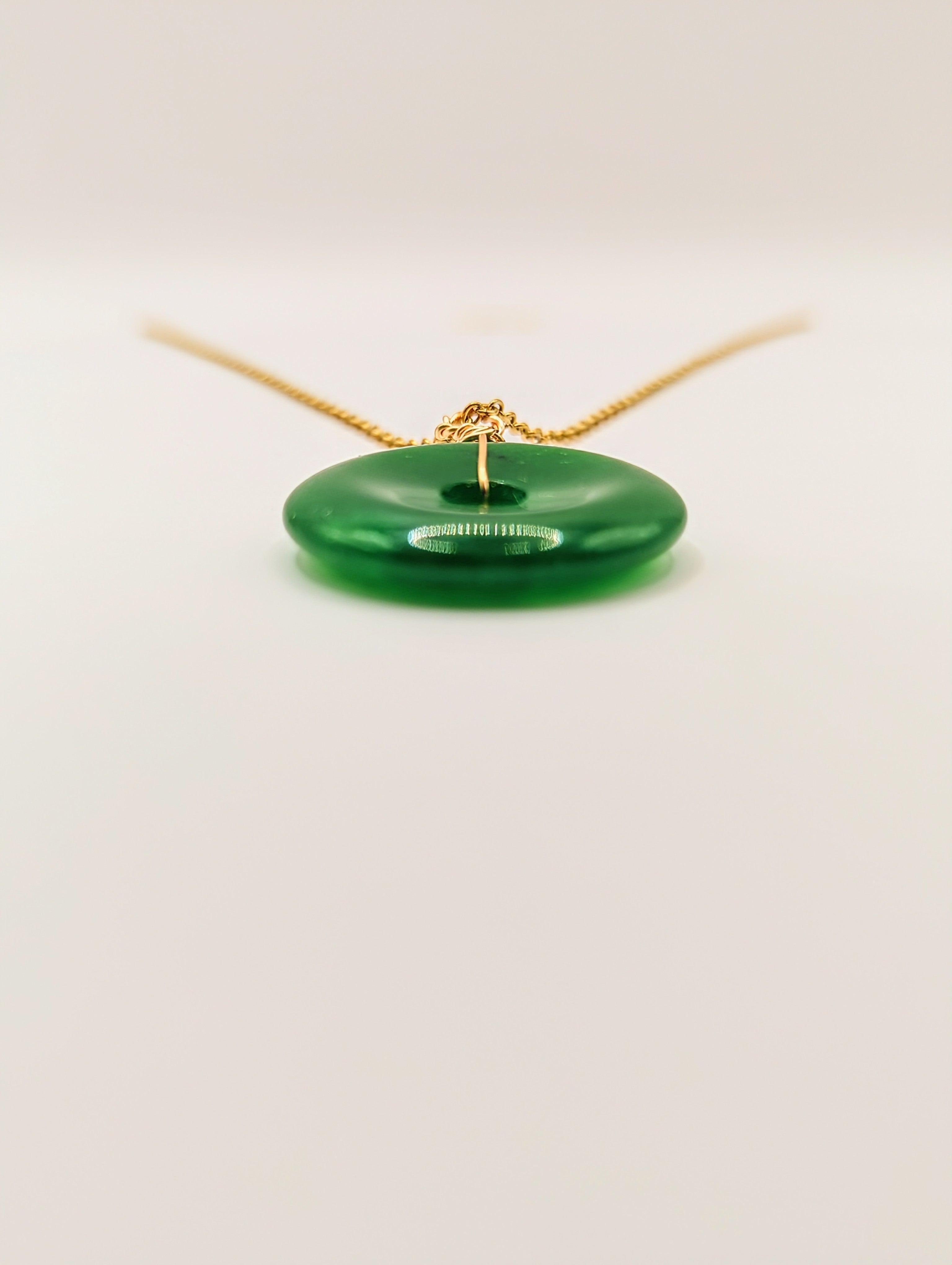 Pendentif Donut en Jade de Malaisie